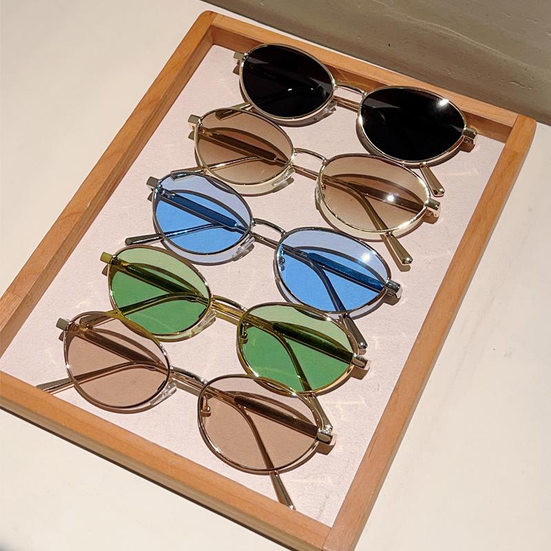 KAMMPT Vintage Oval Sunglasses New in Fashion Metal Rim Casual Shades Women Trendy Luxury Brand Design Outdoor Decor Sun Glasses