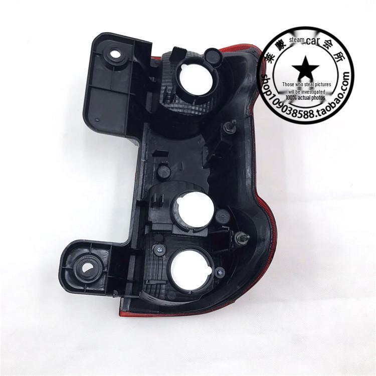 

Zhengzhou NV200 Tail Light Assembly: Outer, Inner, Rear - Quality Guaranteed Passenger s Side, Curved Light (Outer)
