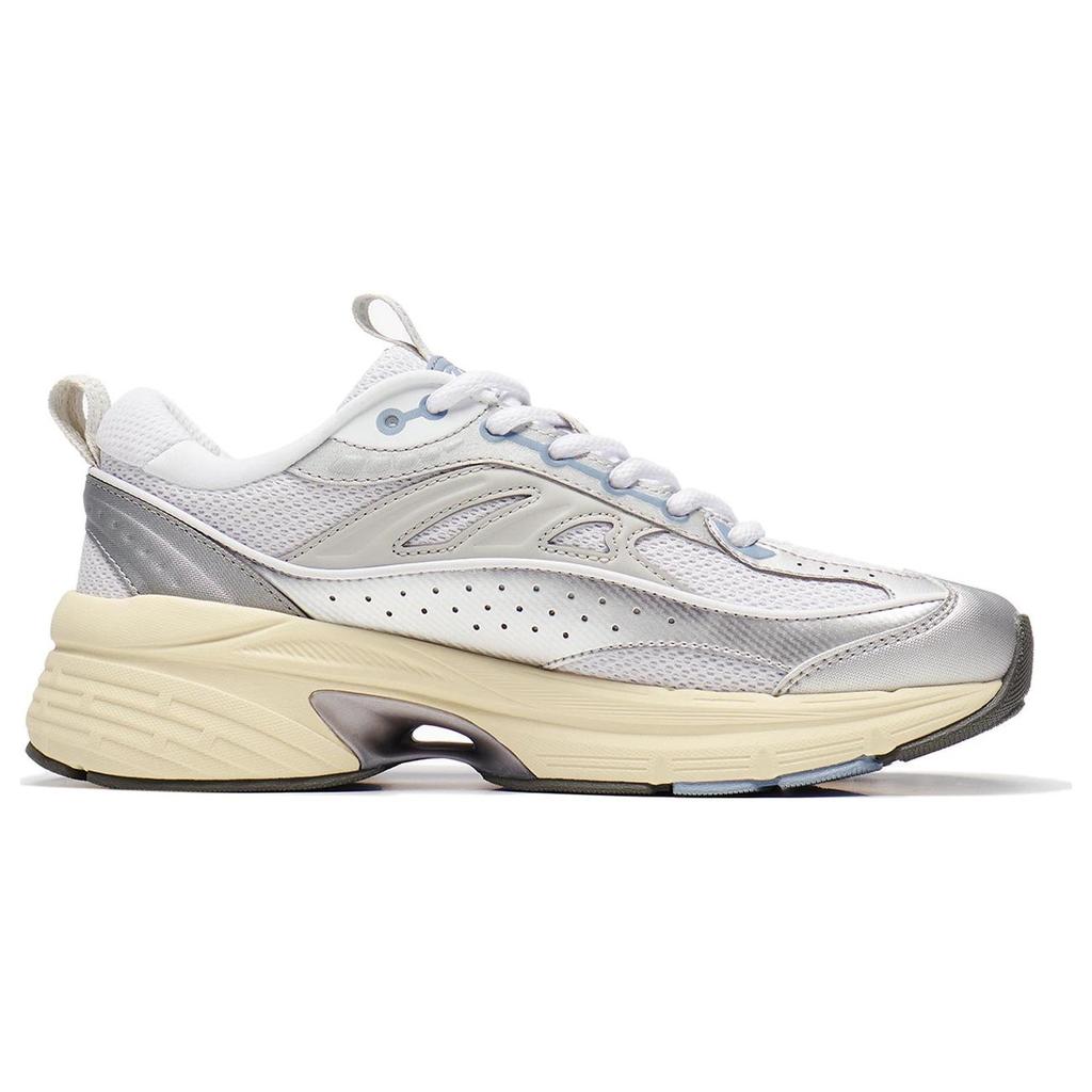 New LiNing Comet LITE LITE Anti Slip Wear Resistant Low Top Casual Shoes Women's White Silver AGCT236-2