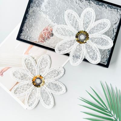 White Mesh Yarn Handmade Beaded Sequins Strand Woven Cloth Sticker Clothing Dress Top Applique Cloth Sticker Accessories
