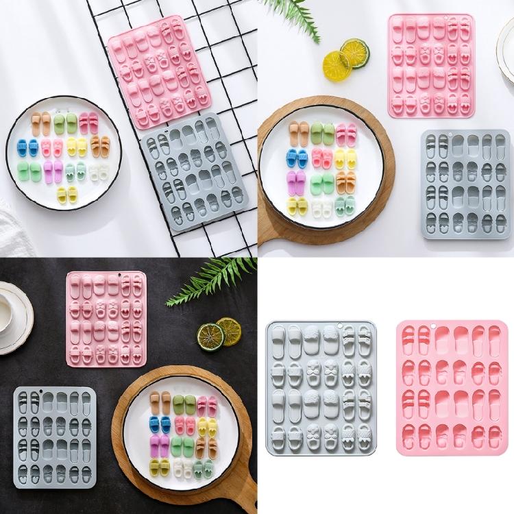 Moule en Silicone pour Loisirs Créatifs à 24 Compartiments Offrant 6 Contours de Pantoufle Distinctifs pour les Passionnés Créatifs