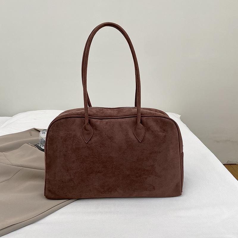 Autumn Large-capacity Bowling Bag, Women's Commuter Tote Bag, Simple Underarm Bag, High-value Portable Bag