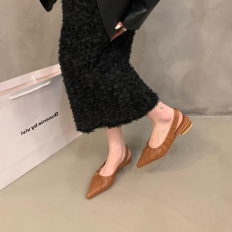 Trendy brand French low-heeled niche bag head sandals women's shoes 2025 new summer folds with skirt pointed single shoes
