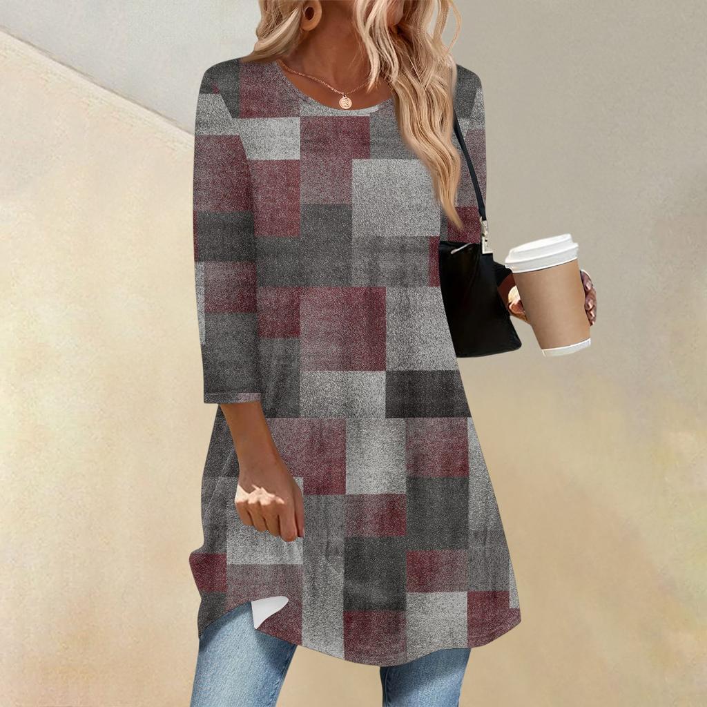 Women's Fashion Casual Three-quarter Sleeve Long Retro Printed Round Neck Top