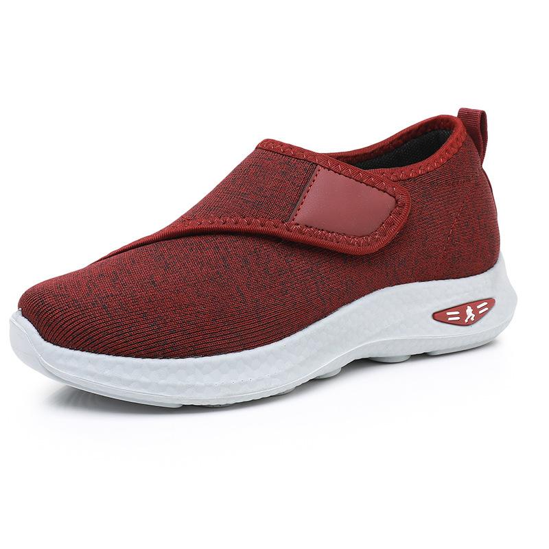 Shoes women's spring new large size light elderly comfortable breathable light women's one-pedal casual mother shoes