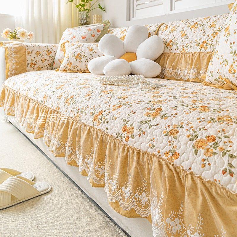 

INS Sofa Cotton All Year Round General Fabrics Flower Dance Love 45*45cm pillow case without core