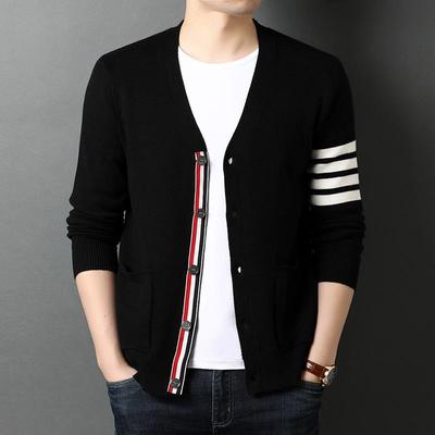 Chaqueta de punto de moda a rayas con cuello en V para hombre