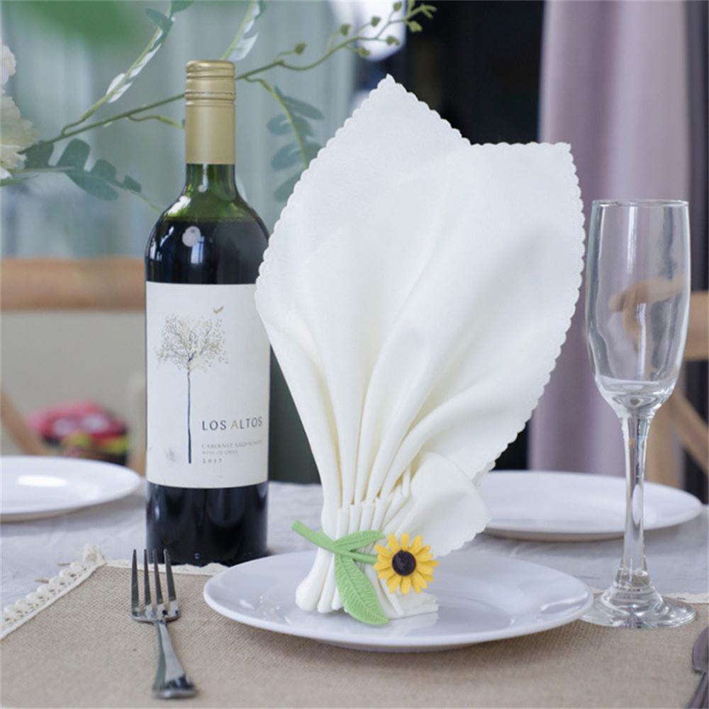 Table Decoration Mori Tulip Flower Alloy Napkin Ring Metal Painted Napkin Ring For Home Dining Party Gift