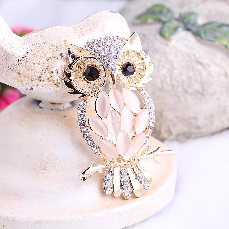 Korean Fashion Cat's Eye Stone Owl Brooch In Gold and Silver