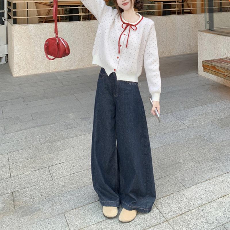 Korean Style Sweet Lace-Up Knitted Sweater Cardigan with Bow, Contrast Colors - Chic Short Top for Women, Autumn and Winter.