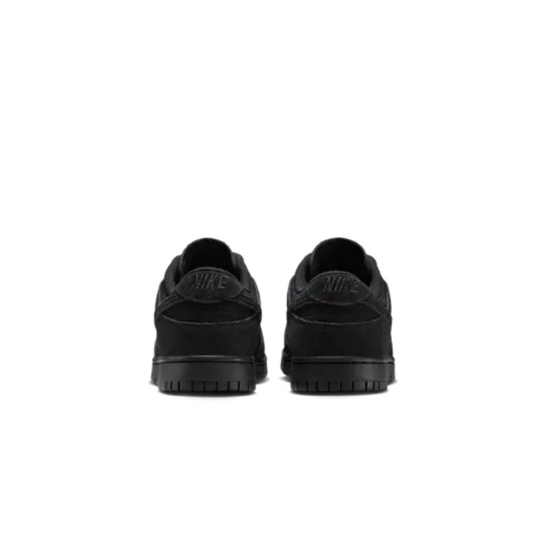 Nike Dunk Low SE Triple Black Unisex Sneakers IB6651-001