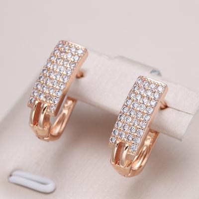 1 paio di orecchini a bottone color oro da donna di lusso con quattro file di micro-cera intarsiata, orecchini con zirconi, gioielli raffinati per matrimonio e sposa