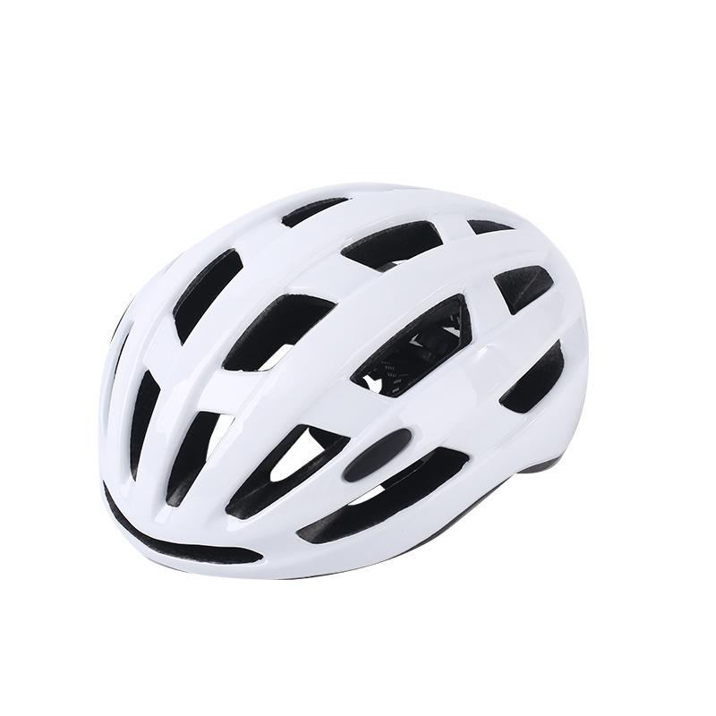 Outdoor Riding Helmet Bicycle EPS One Piece Riding Gear Bicycle Helmet CE Mountain Bike Helmet