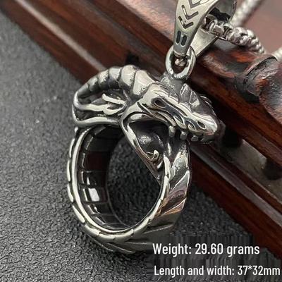 Ouroboros Halskette: Trendiger Edelstahl-Anhänger für Männer - Hip Hop Retro-Stil