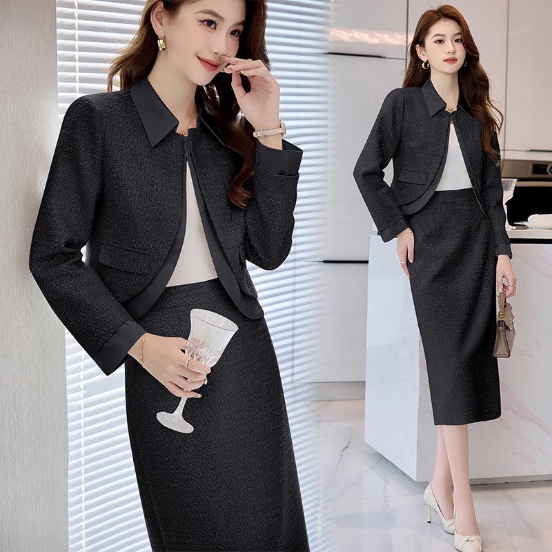 

Весна 2025 г.: Шикарный офисный комплект из двух предметов - короткий жакет и юбка миди XL for 59-64 kg серый