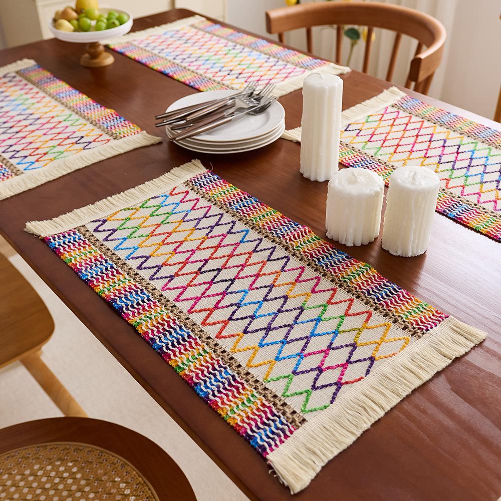 Cotton and linen style placemat tassel color matching woven table flag American country farmhouse holiday party decoration table mat