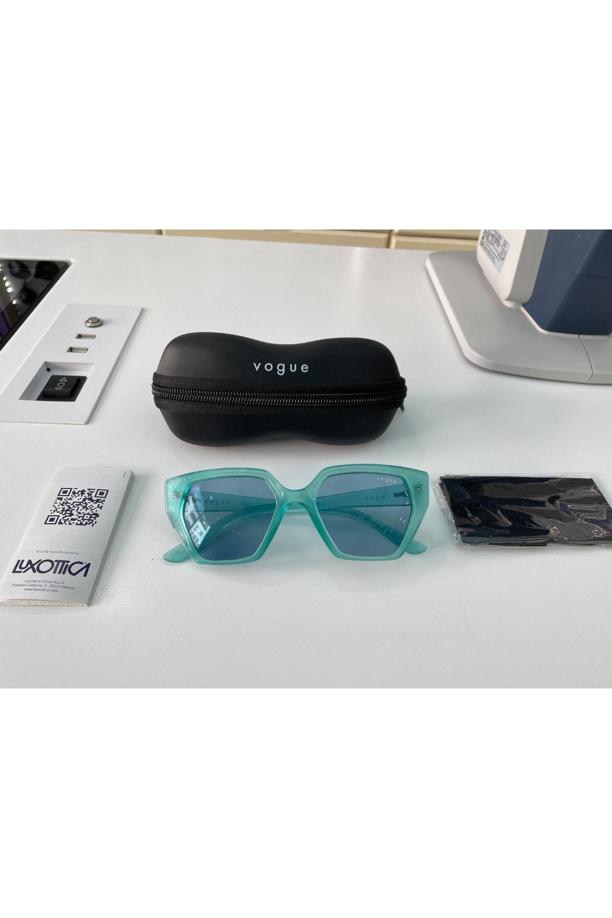 

Vogue Tyc00712643703 Солнцезащитные очки унисекс Vo5376-S