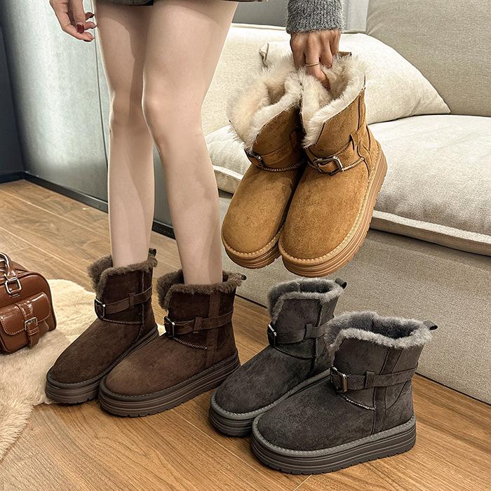 Warm Flip Plush Thick-soled Medium Tube Snow Boots for Women To Increase Their Height In Winter 2025 New Fluffy Thickened Cotton Shoes