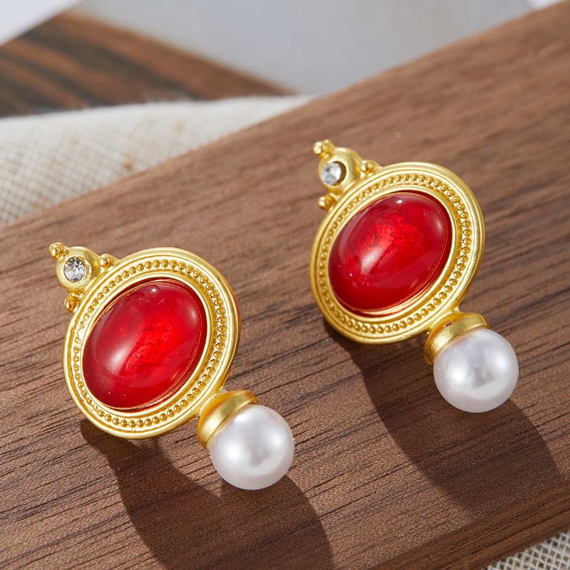 Retro Light Luxury Red Elegant Fashionable Zircon Earrings for Women Geometric Patterns Sweet Temperament Versatile Party Gift