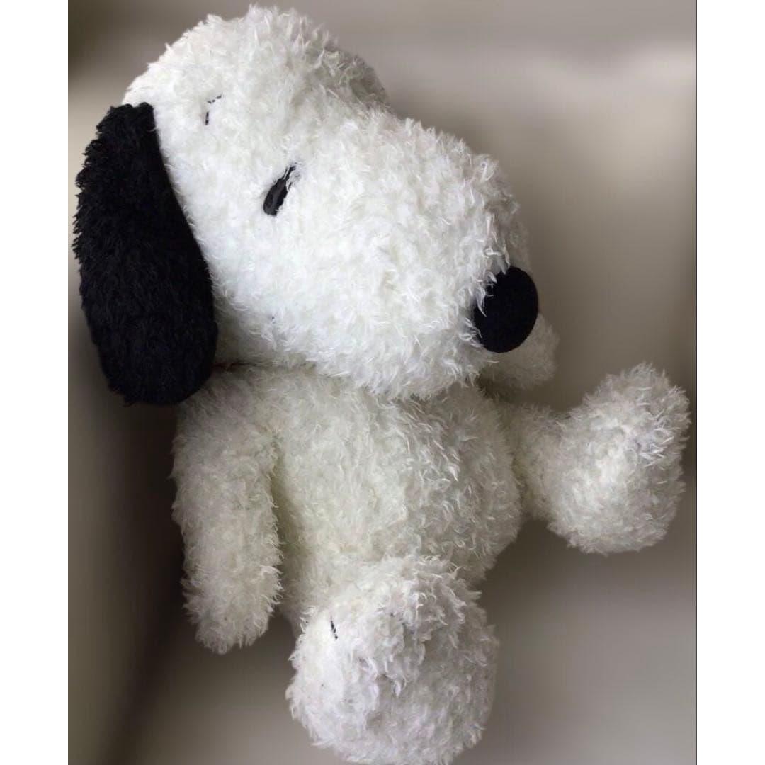 Fluffy Snoopy extra large stuffed toy USJ not for sale