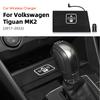 Für Volkswagen Tiguan 2017-22 Auto Kabelloses LadePad Schnelllade-Mittelkonsolen-Organizer Innenraum-Modifikationszubehör.