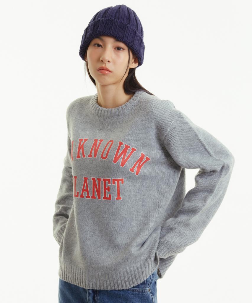 UNKNOWN PLANET Varsity Logo Knit Melange
