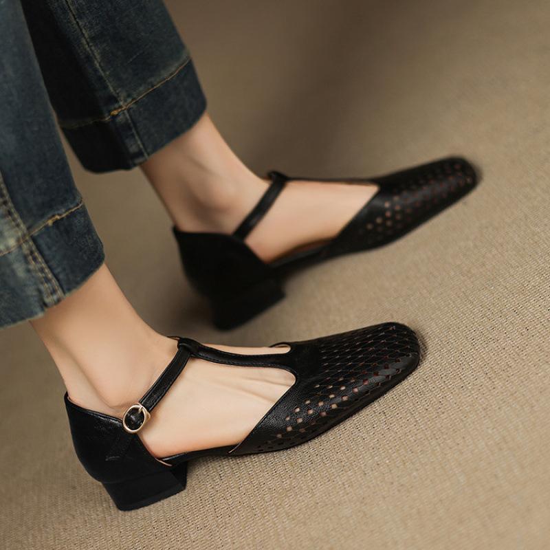 Summer women's hollow sandals casual solid color bag heel size women's shoes buckle new square head flat bottom sandals women