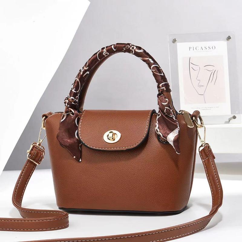 Bag for Women 2025 New Niche Fashion Scarf Handbag Versatile Soft Leather Shoulder Crossbody Bag Simple Style Small Square Bag