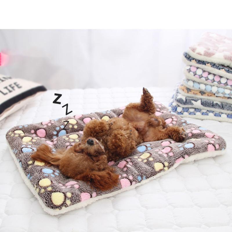 Flannel  Blanket Thickened Winter Warm Non-slip Blanket Mat Cushion Beds For Dogs Cats