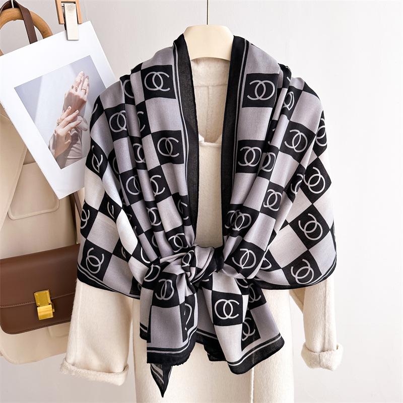 New gradual change plaid lengthened printed silk scarf scarf scarf neck cotton and linen sunscreen shawl versatile autumn and winter headscarf women
