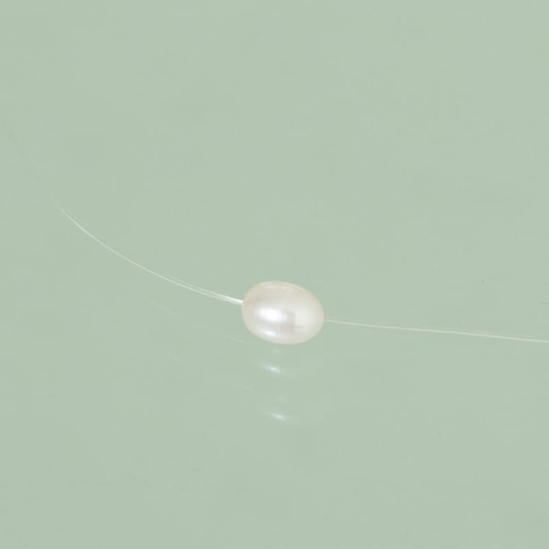 Geegee Natural Pearl Clear Necklace