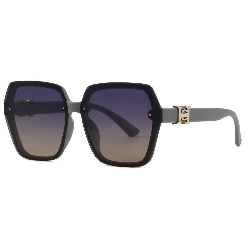 Модные Ретро Солнцезащитные Очки с Большой Рамкой для Стройности Лица 2026