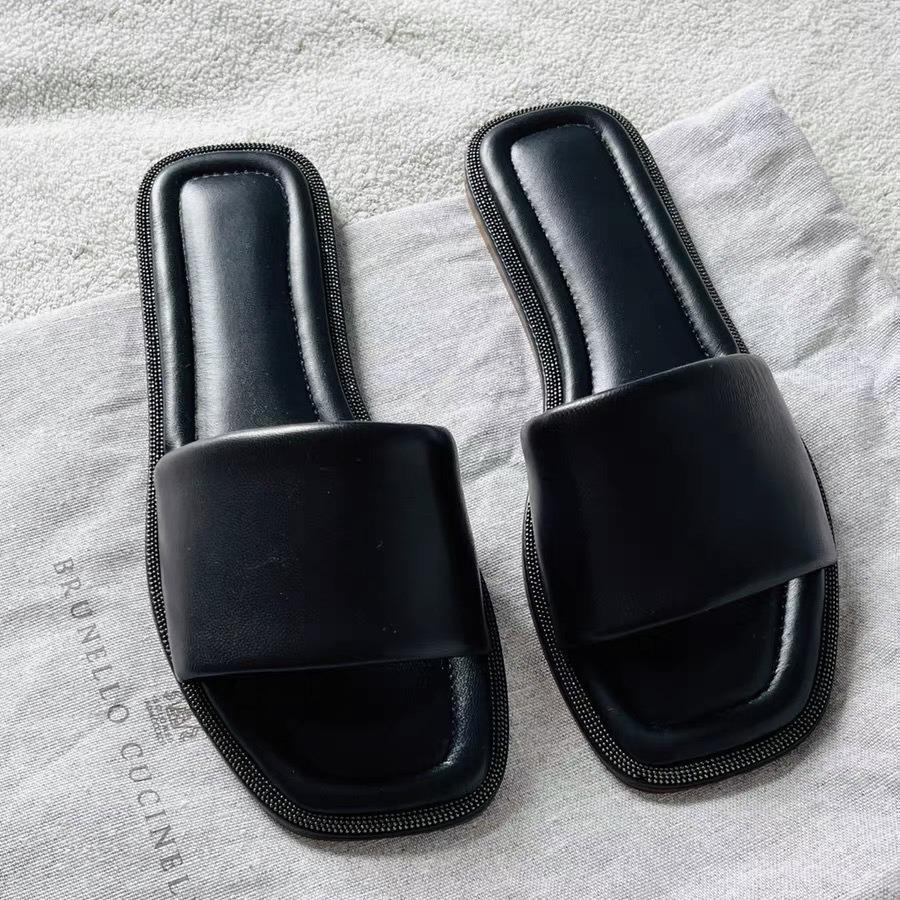 

Leather with diamond edge square head soft and comfortable flat bottom one word cool slippers women s fashion 2025 summer new 40 чёрный