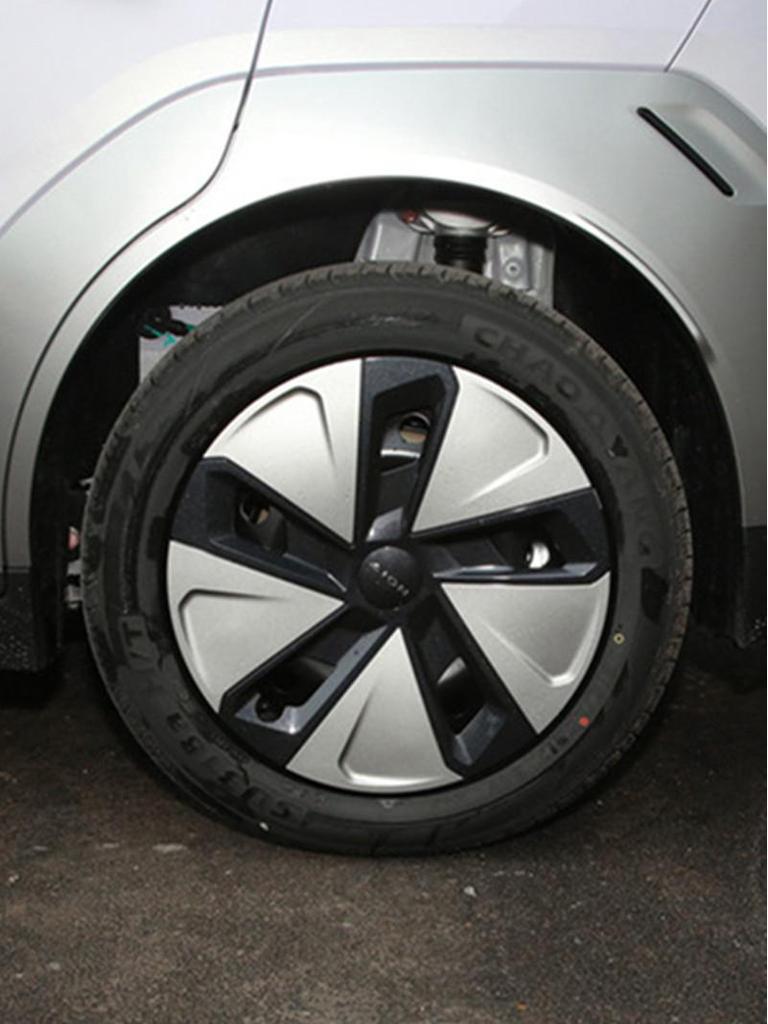 17-Inch Wheel Cover for GAC AION Y PLUS Electric Vehicle Tire Protection