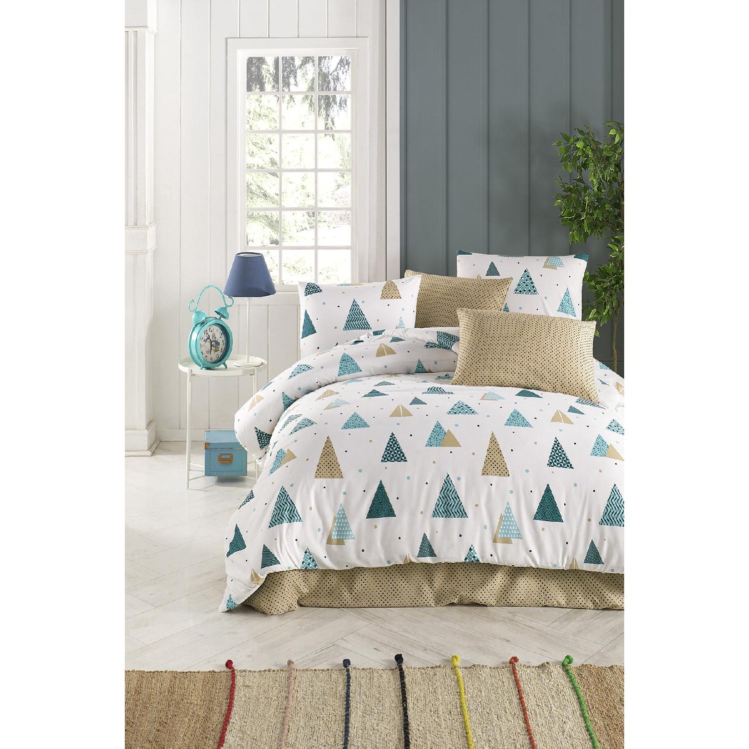 

Белый двойной пододеяльник в треугольный горошек