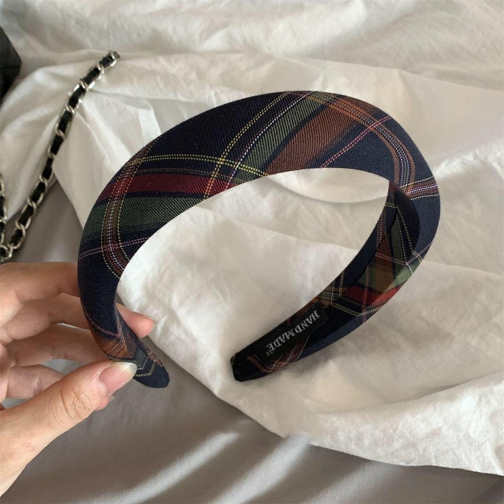 British Plaid Retro Headband: Korean Style Hair Accessory for an Elevated Look