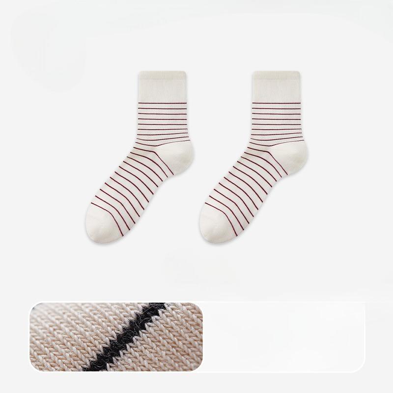 Female Spring and Autumn Pure Cotton Striped Breathable Sweat Absorbing Boneless Tube Stack Socks