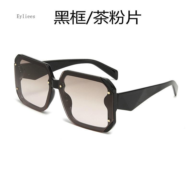 New Fashion Square Frame Sunglasses for Women Luxury Sunglasses UV Protection Large Frame All-match Glasses Lentes De Sol Mujer