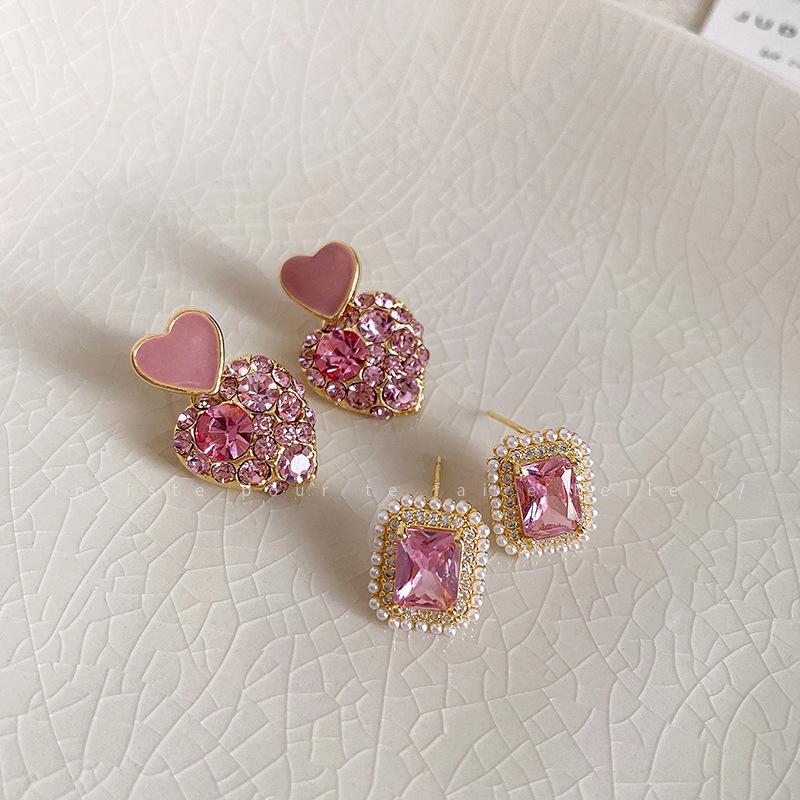 Sweet pink diamond love square earrings small fresh personality stud earrings Internet celebrity fashion earrings