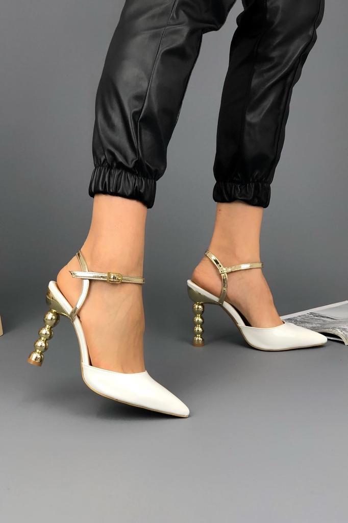 Women's Fashion Style Special Design Pointed Toe Design High Heel Shoes