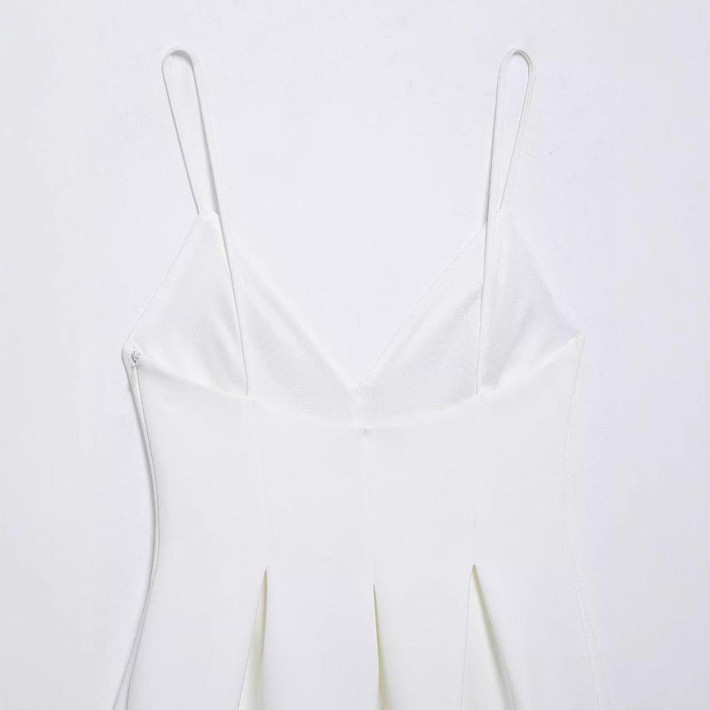 2025 Spring Women's V-Neck Slim Fit Wide Hem Suspender Dress