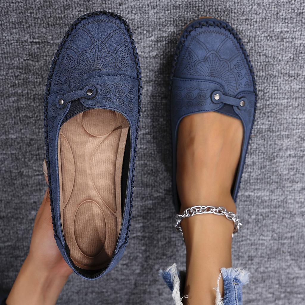 Large size foreign trade suture laser women's flat bottom loafers foreign trade, supply retro