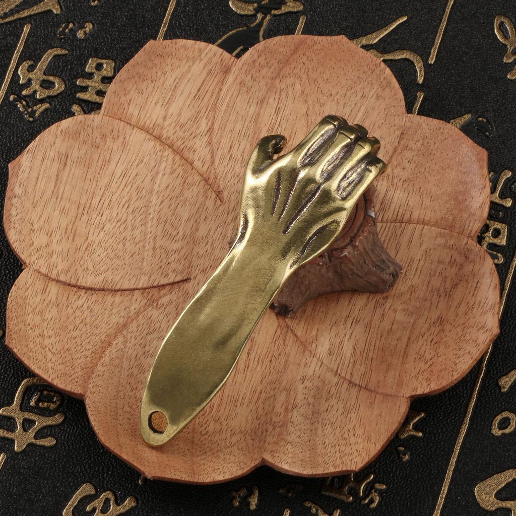 Brass Keychain Men To Give You A Helping Hand Creative Arm Bottle Opener Copper Car Key Pendant Home Decoration