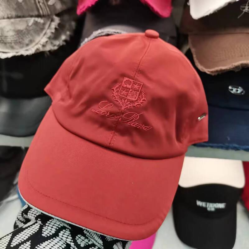 

Jun Bie Breathable Adjustable Baseball Cap Adjustable