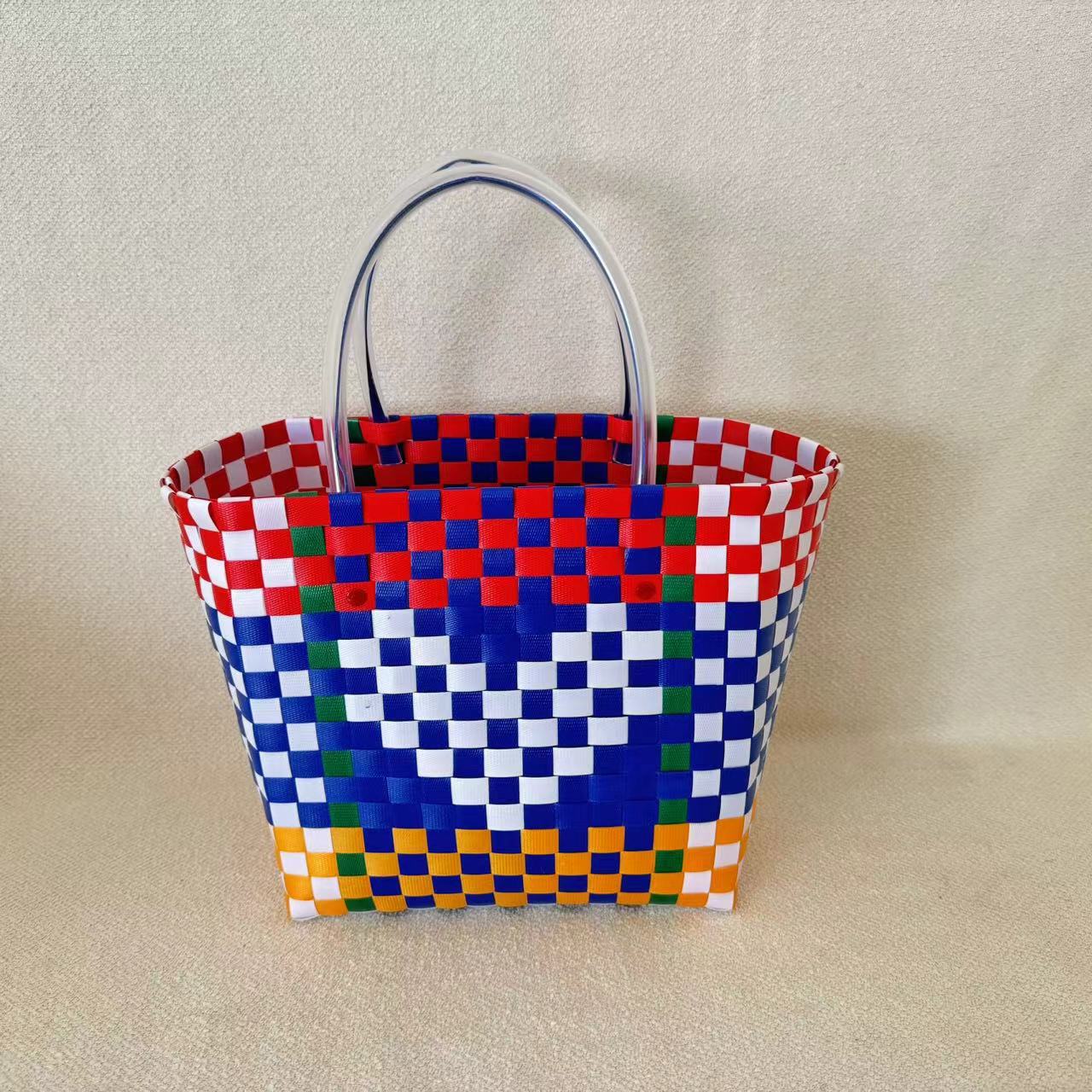 

Love bag Large capacity PP plastic hand-woven love color bar storage bag Open handbag 21*15*21 разноцветный