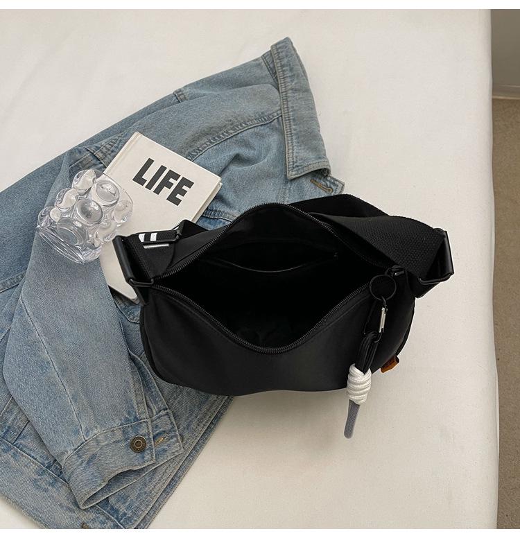 Trendy Korean-Style Nylon Crossbody Dumpling Bag for Women