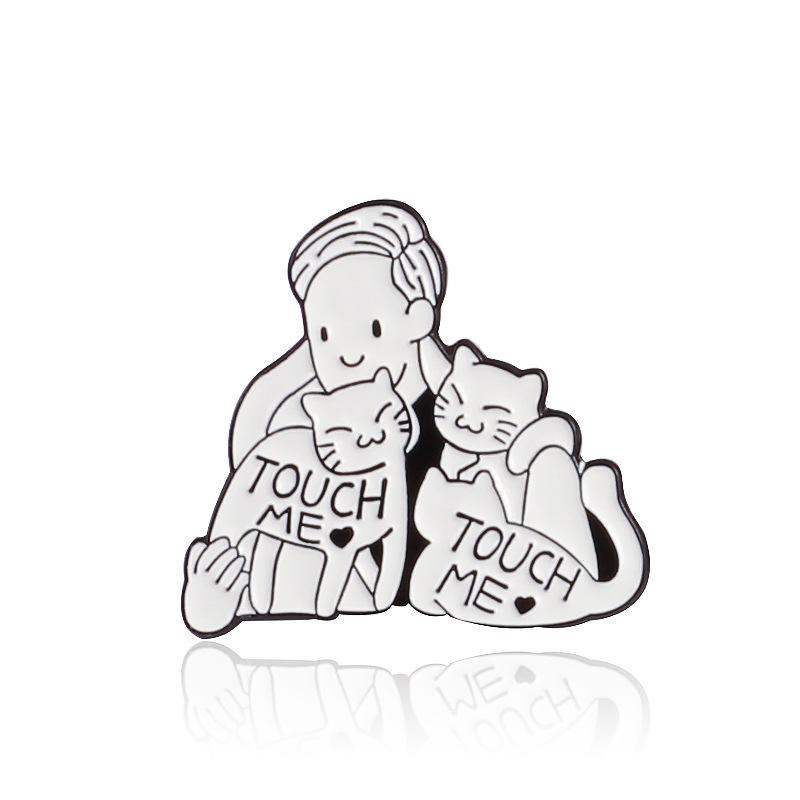 Cat Reading and Playing Brooch: Fashionable and Reflective Cartoon Badge