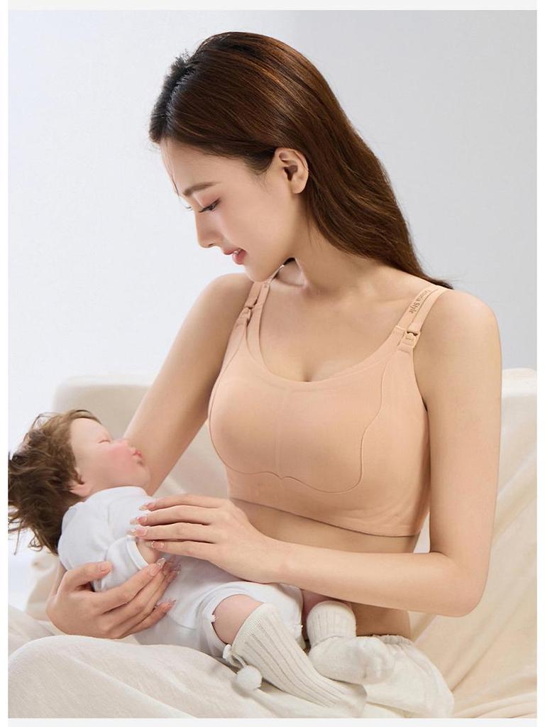 Hands-Free Maternity Nursing Bra with Pump Access, Wire-Free, Postpartum Support, Open-Buckle Design.
