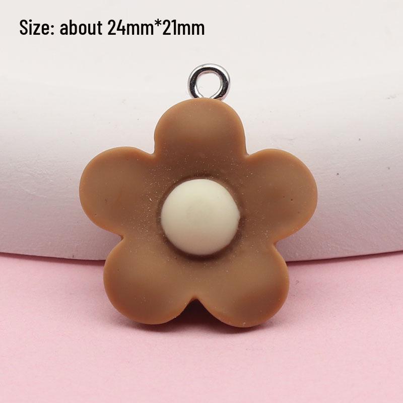 Fresh Cartoon Resin Sunflower Keychain Pendant - DIY Five-Petal Flower Ornament Accessory
