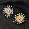 Sunflower Corsage Pearl Brooch Women'S Fashion Full Diamond Barb Pin Suit Sweater Cardigan Fixed Accessories